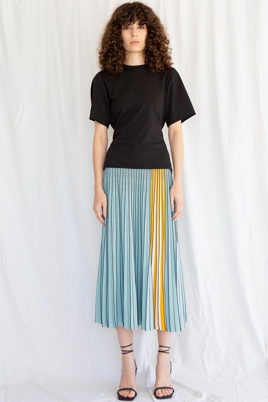 Grey pleated outlet skirt 08