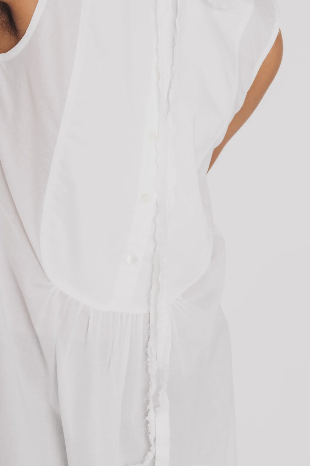 White sleeveless 2024 shirt dress