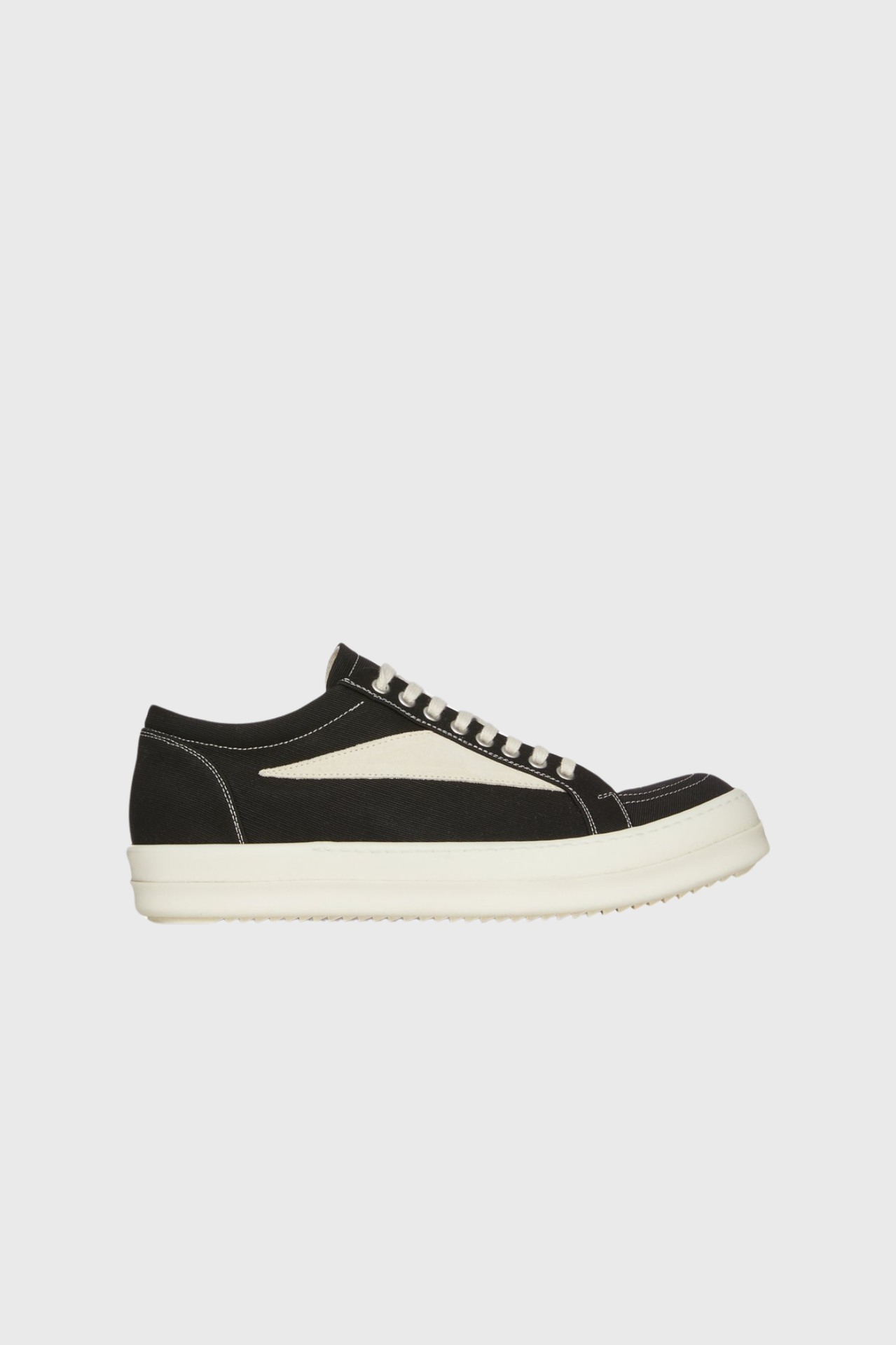 Vintage Sneaks - Black / Milk in Black - The Shelter